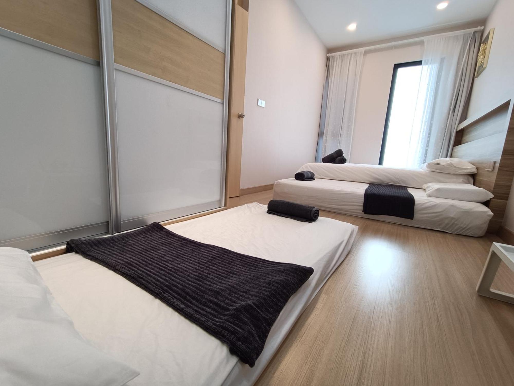 Highpark Suites Kelana Jaya By Kenangan Homes بيتالينغ جايا المظهر الخارجي الصورة
